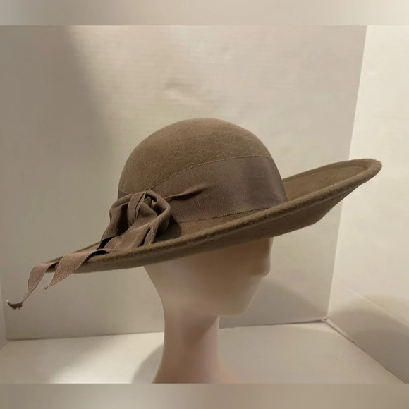 Betmar New York Brown 100% Wool Hat With Bow OS - Picture 9 of 9